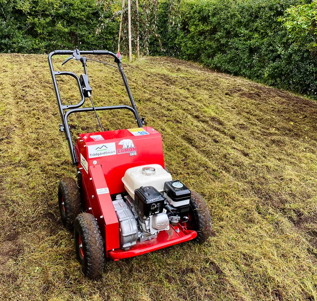 Varför lufta gräsmattan med maskin, arbetet går fortare och blir bättre